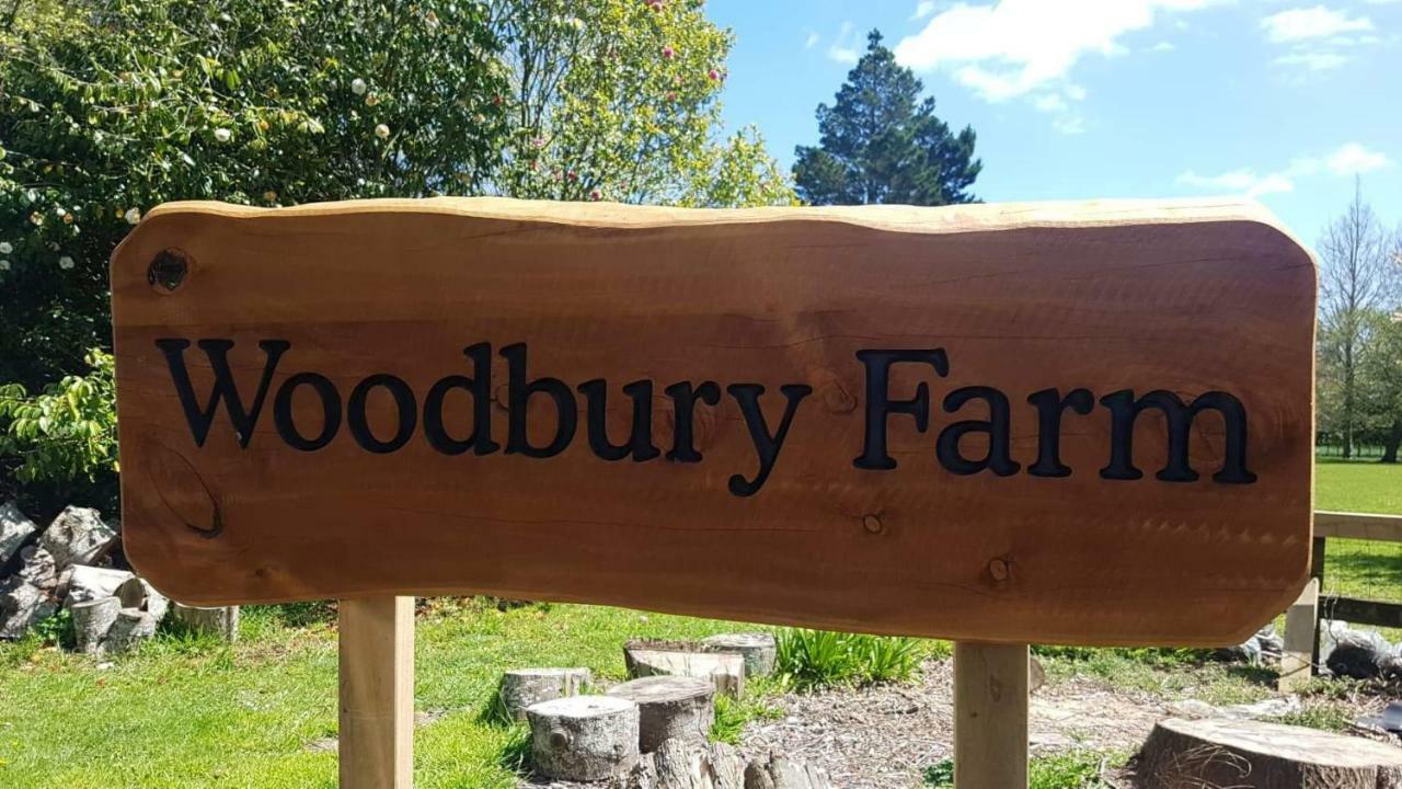 Woodbury Farm Bed & Breakfast Takanini Bagian luar foto